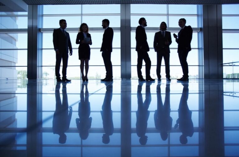 コライトとは？意味とやり方、印税の分け方まで。一人で曲が完成しない人へ