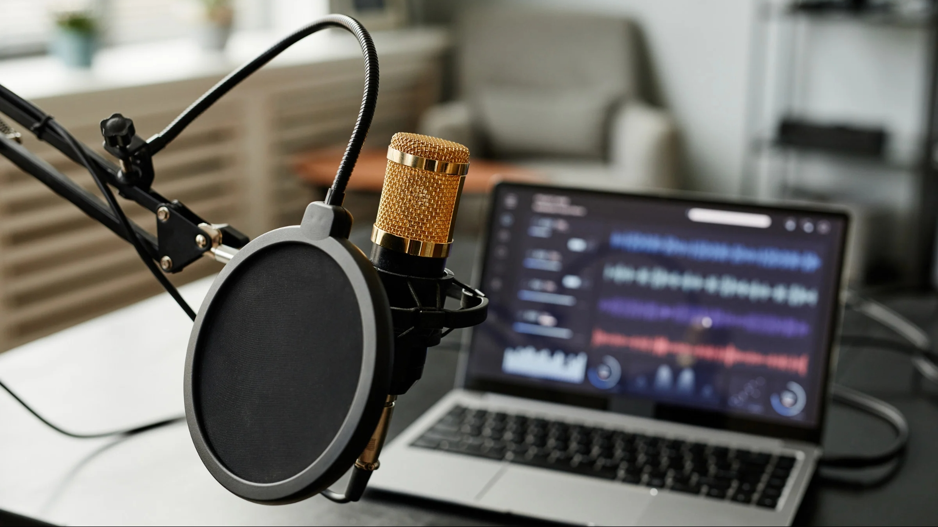 【オーディオ録音入門】マイク接続から高音質録音まで！ボーカル・楽器録音の基本手順