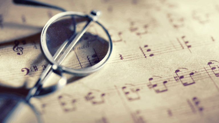 プロはなぜ同じメロディを繰り返せるのか?名曲のフレーズに隠されたアレンジの規則性