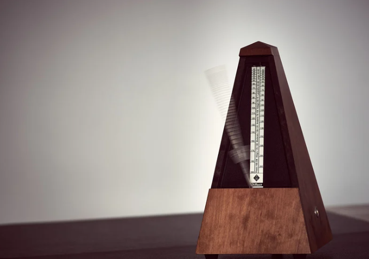 メトロノームは友達！単調なクリック練習を劇的に面白くする効果的トレーニングバリエーション