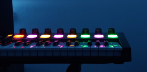 DTMで「人間的な揺らぎ」を再現！ジャンル別グルーヴの秘密と打ち込みテクニック