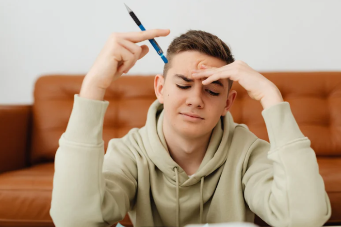 独学の孤独よサラバ！作曲仲間との出会いがモチベーション維持と共同制作に繋がる理由