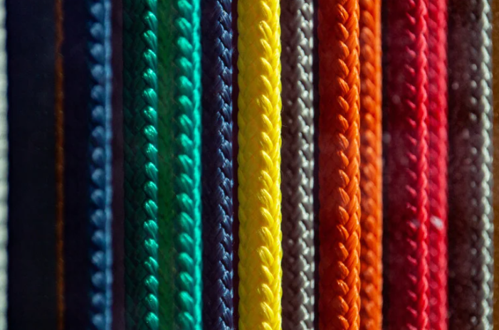 ジャズ理論で作曲の自由度がアップする？テンションコードやモード奏法の活用アイデア