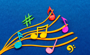 作曲上達の新常識「反転学習」とは？メリット・デメリットと効果的な進め方