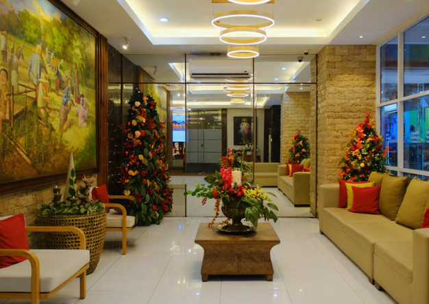 【池尻大橋校】渋谷CHELSEA HOTELと氣志團・黒猫チェルシー｜異空間の内装に負けないセルフプロデュースの真髄