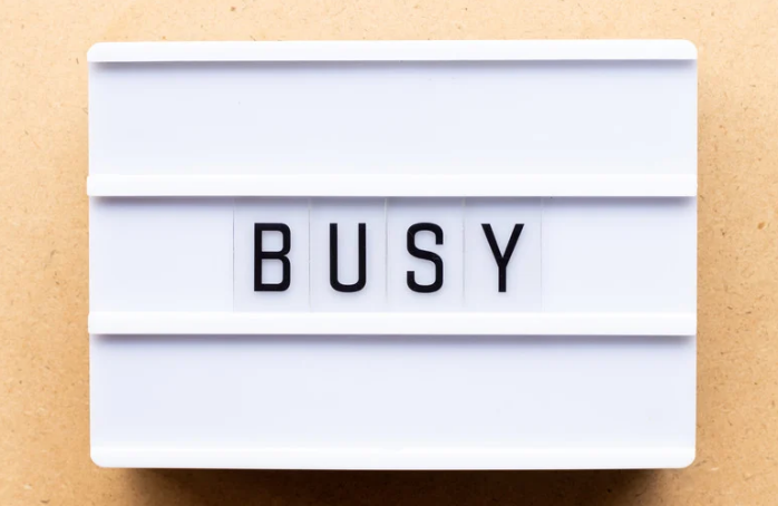 忙しい社会人のための「挫折しないDTM」：1日1時間の積み重ねを成果に変える体系的ステップ